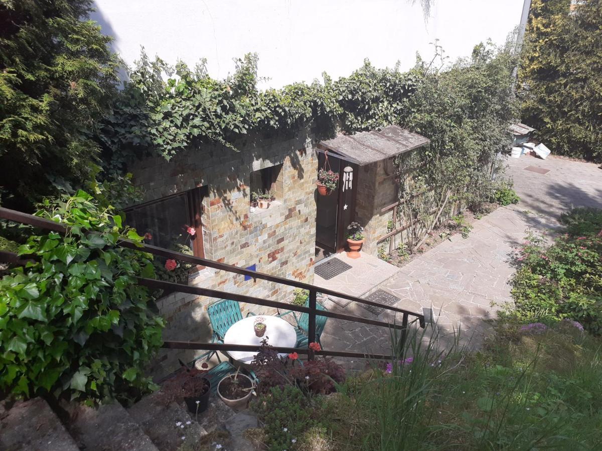 Garsonka Apartment Jilove u Prahy ภายนอก รูปภาพ